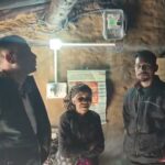 डीएम अल्मोड़ा अंशुल सिंह की संवेदनशीलता, बुजुर्ग महिला को नहीं मिल रहा था बिजली कनेक्शन, डीएम ने तत्काल दिए कनेक्शन के निर्देश…