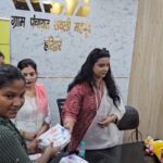 सामाजिक कार्यों में सजग भूमिका निभा रही डीएम हरिद्वार मयूर दीक्षित की धर्मपत्नी प्रज्ञा दीक्षित, सैनिटरी वेस्ट प्रबंधन पर किया महिलाओं को जागरूक….